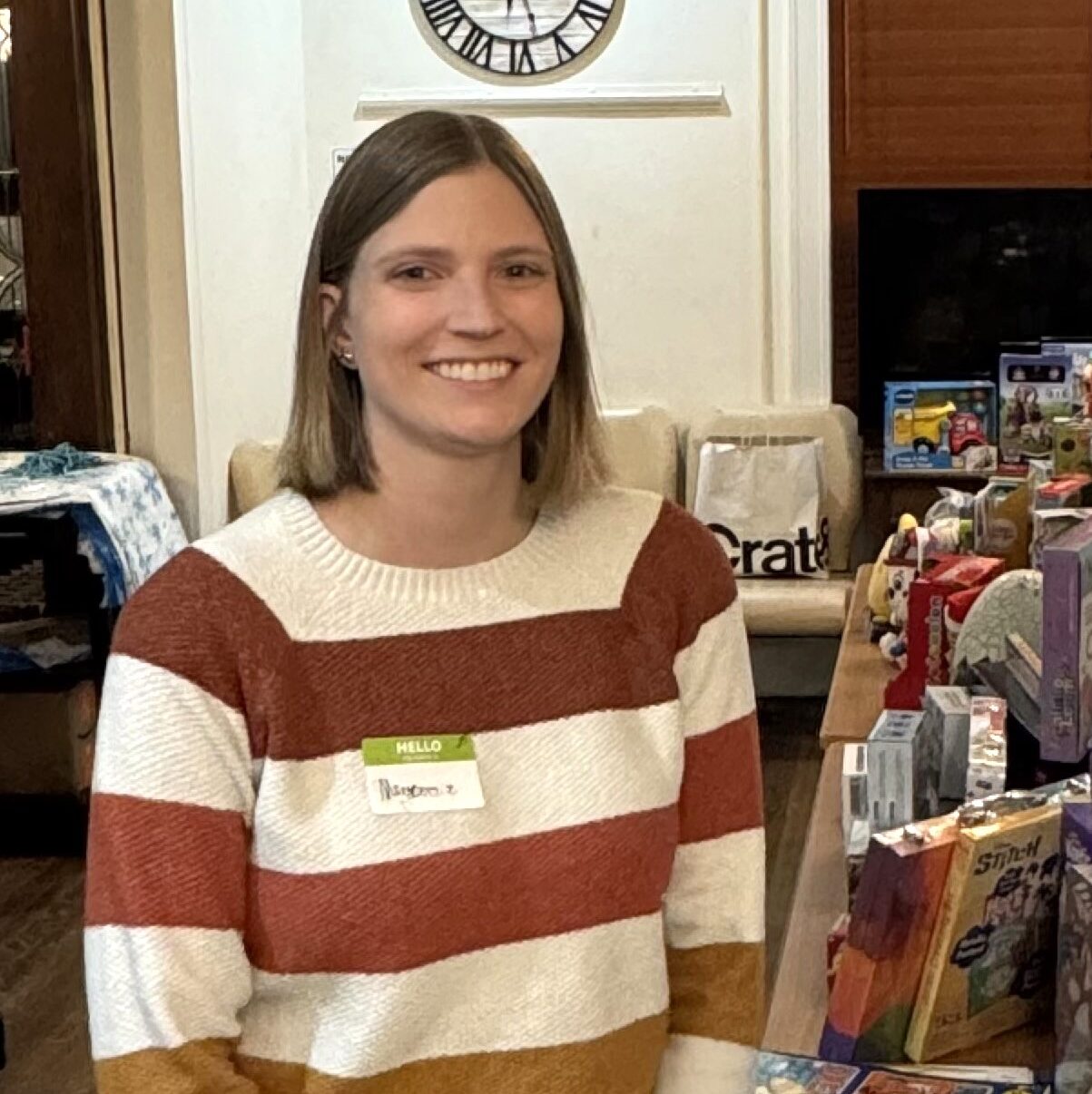 Mackenzie Owen volunteering at Warren Village