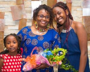 Koi and her two daughters